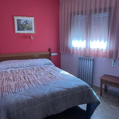 Hostal Casa Martina Guadalaviar Εξωτερικό φωτογραφία